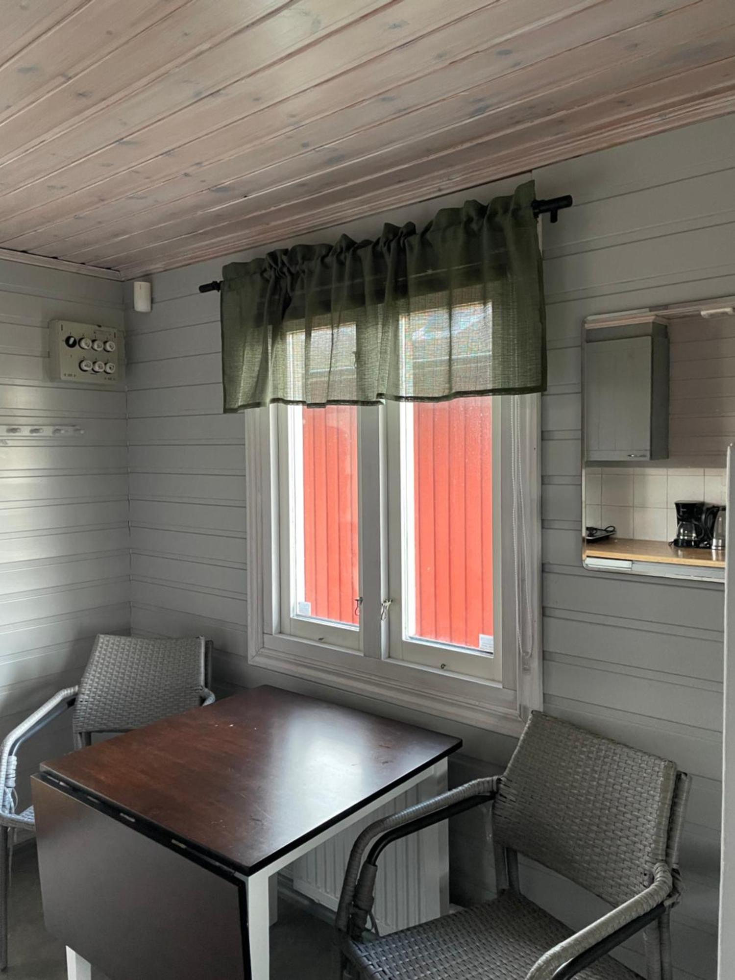 Skara Stads-Camping & Stugby Exterior photo