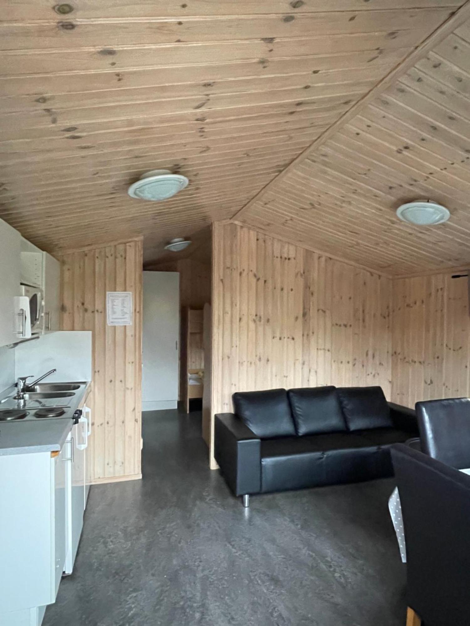 Skara Stads-Camping & Stugby Exterior photo